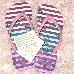 Reef palm tree flip flops
